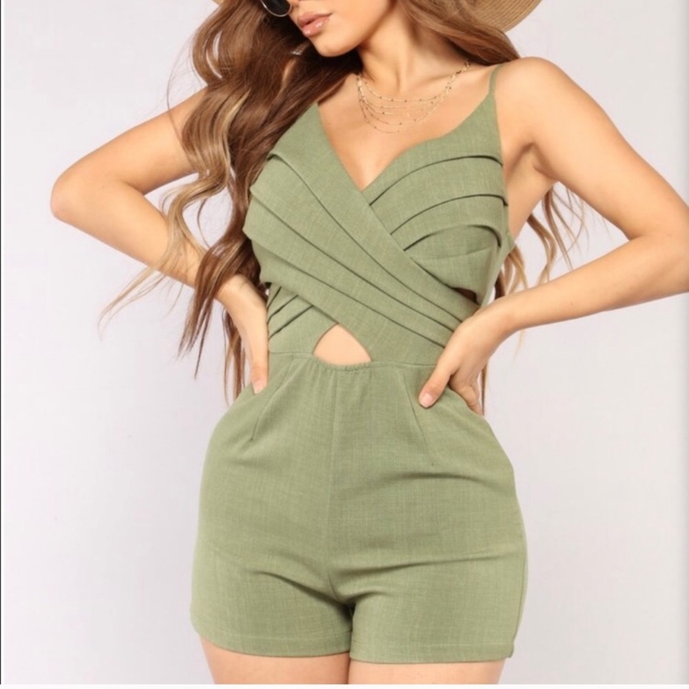 Fashionista rompers